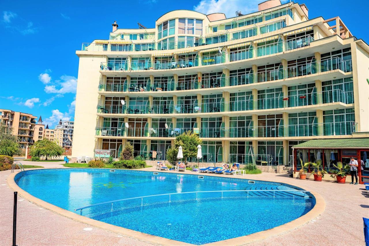 Julia Family - Menada Apartments Słoneczny Brzeg Zewnętrze zdjęcie