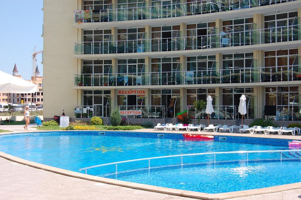 Julia Family - Menada Apartments Słoneczny Brzeg Zewnętrze zdjęcie