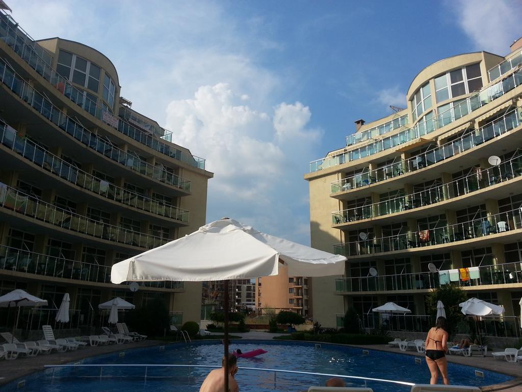 Julia Family - Menada Apartments Słoneczny Brzeg Zewnętrze zdjęcie
