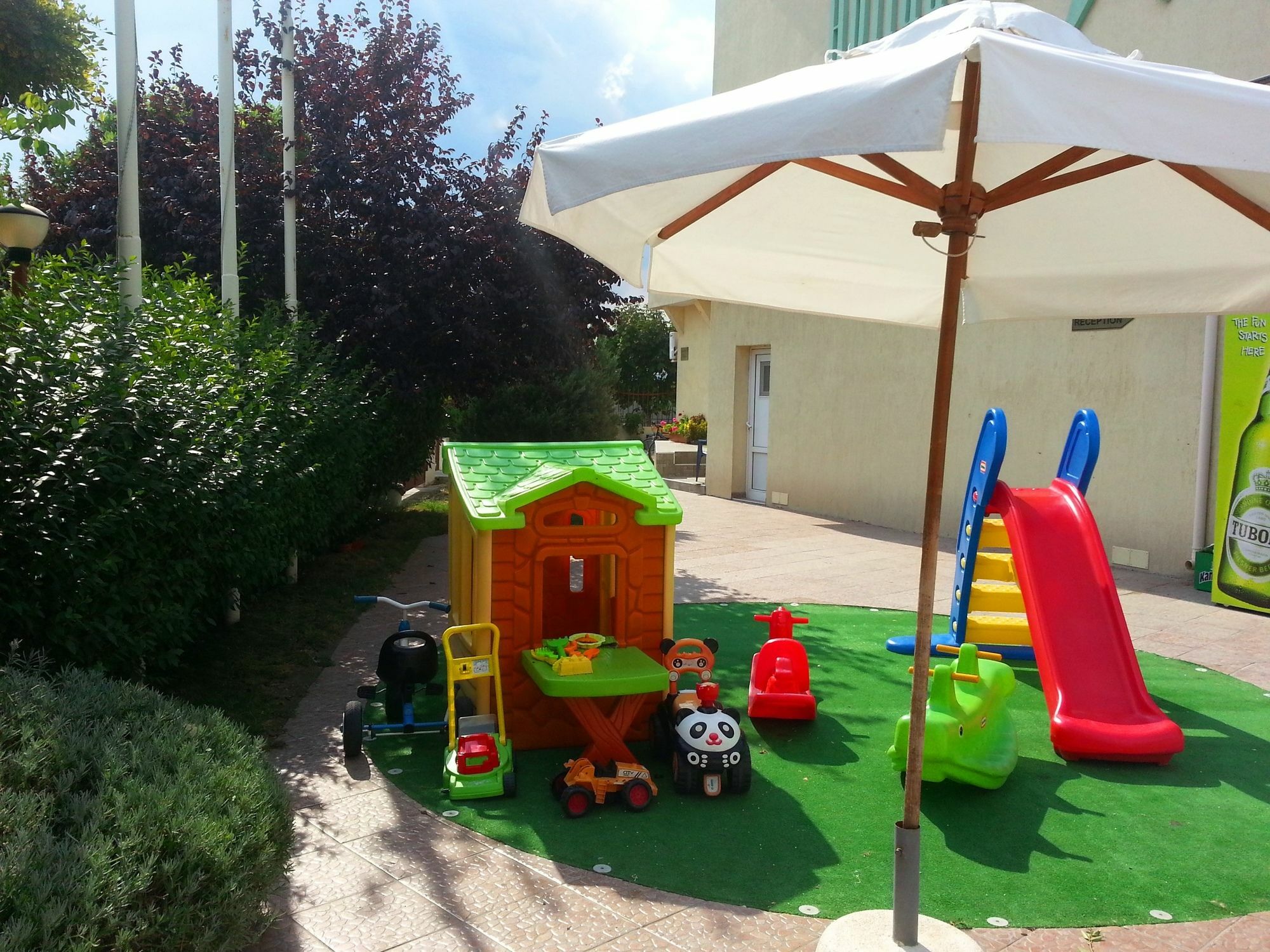 Julia Family - Menada Apartments Słoneczny Brzeg Zewnętrze zdjęcie