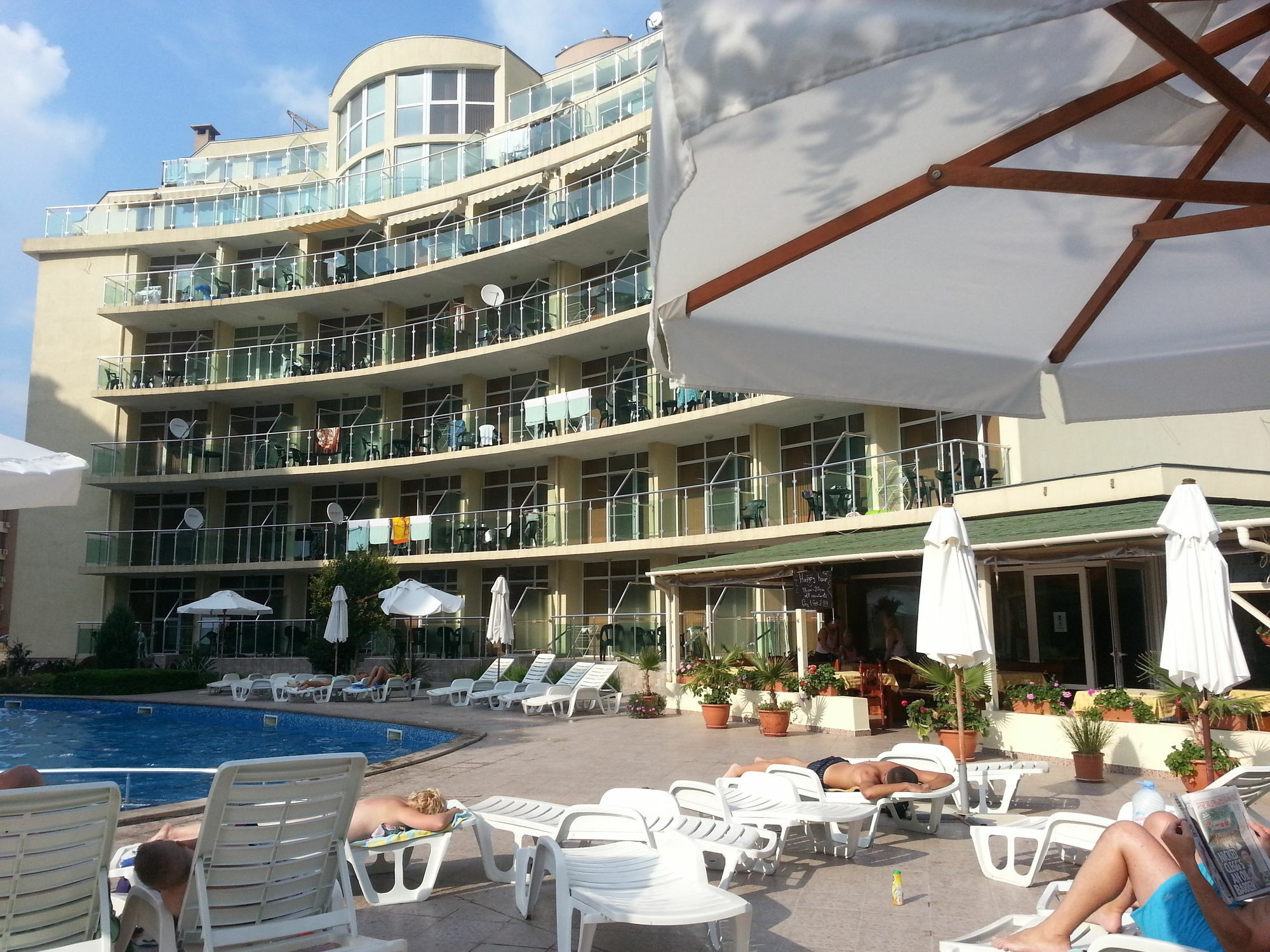 Julia Family - Menada Apartments Słoneczny Brzeg Zewnętrze zdjęcie